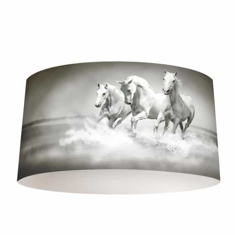 Lampenkap Witte paarden in water