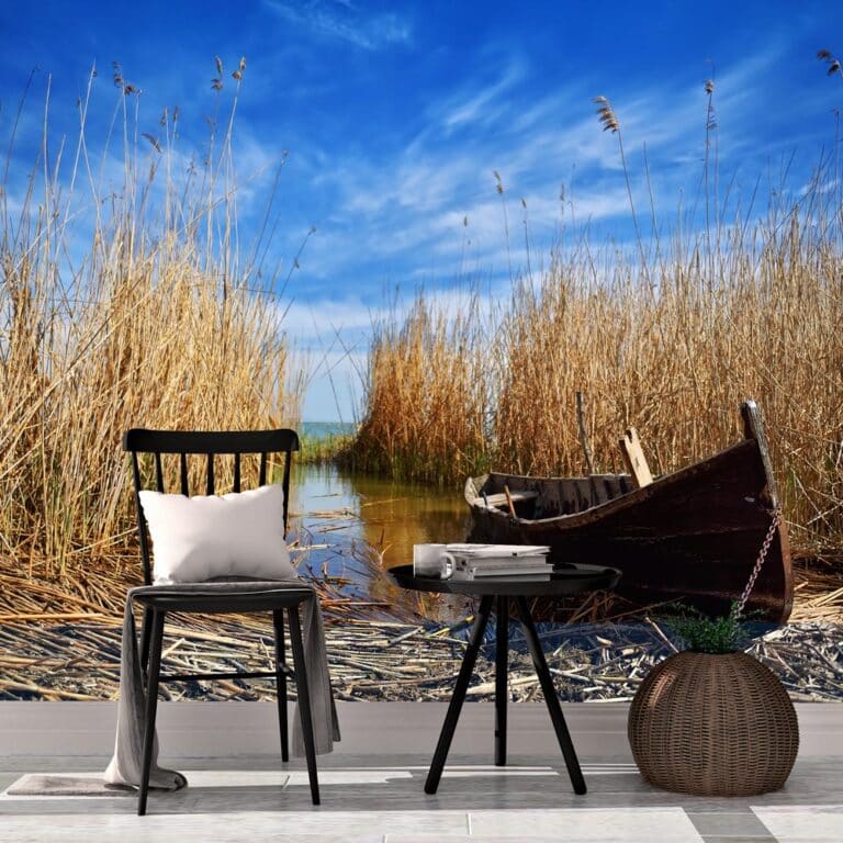 Fotobehang Bootje in het riet