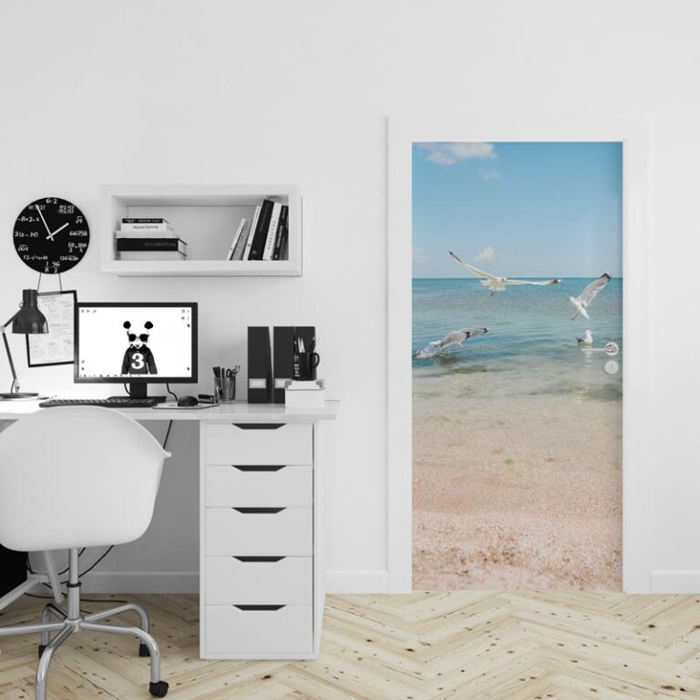 Deursticker Meeuwen in zee