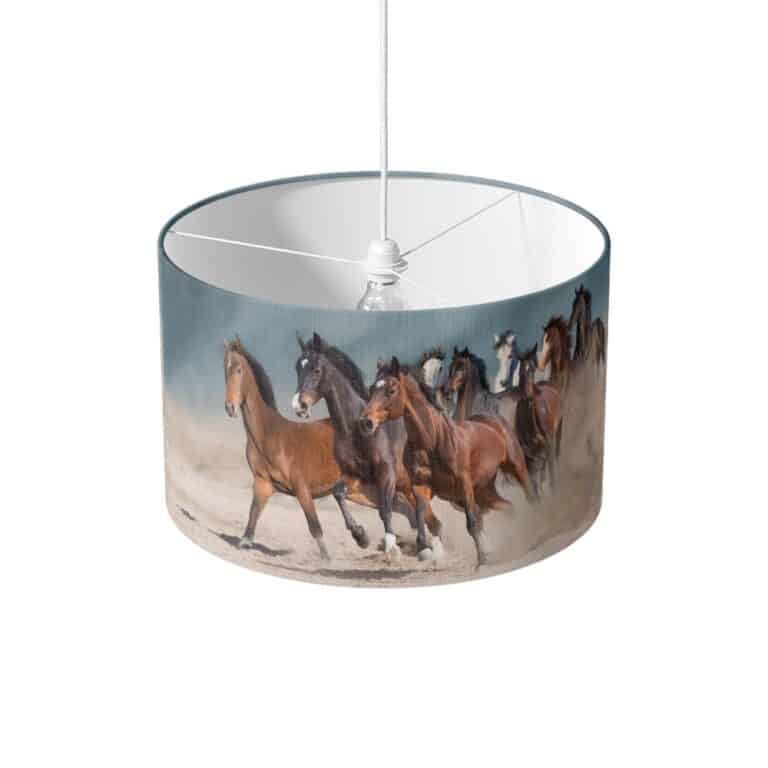 Lampenkap Bruine paarden in galop