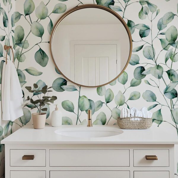 253016656-Badkamer-behang-Eucalyptus-blaadjes-aan tak-groot