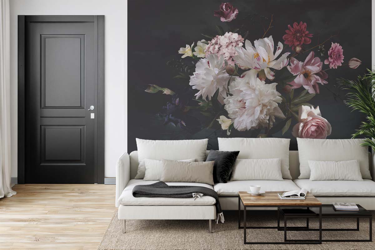 woonkamer behang schilderij van pioenrozen